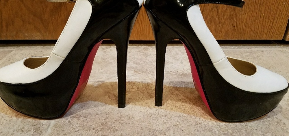 Signature by Sangria Platform Heels